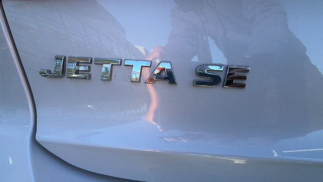 Used 2017 Volkswagen Jetta SE FWD image 13