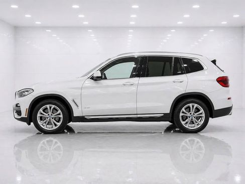 Used 2019 BMW X3 xDrive30i w/ Convenience Package AWD/4WD image 2