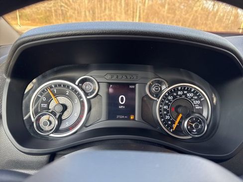 Used 2019 RAM 3500 Tradesman image 24