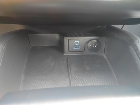 Used 2023 Ford Escape Active AWD/4WD image 17