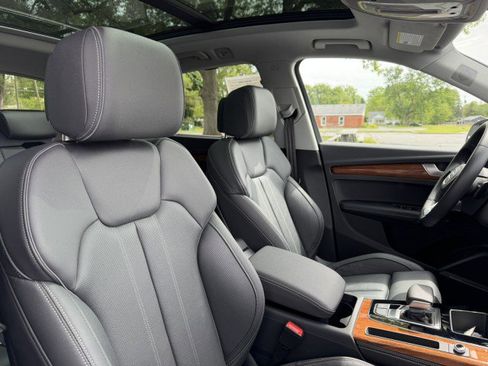 Certified 2023 Audi Q5 2.0T Premium Plus w/ Premium Plus Package AWD/4WD image 29
