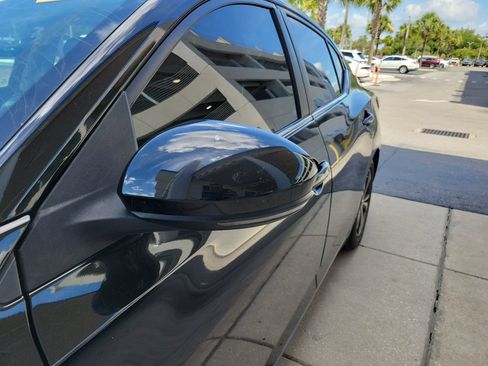 Used 2020 Nissan Sentra SV FWD image 5