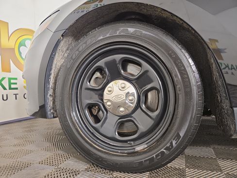 Used 2017 Ford Taurus Police Interceptor AWD image 31