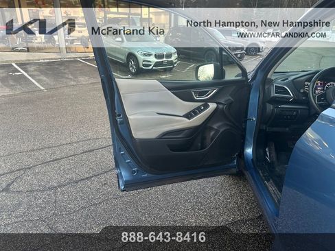 Used 2020 Subaru Forester Premium image 12