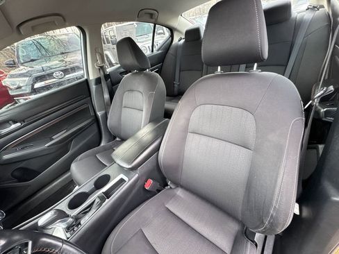 Used 2022 Nissan Altima 2.5 S image 18