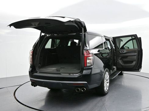 Used 2021 Chevrolet Suburban Premier AWD/4WD image 50