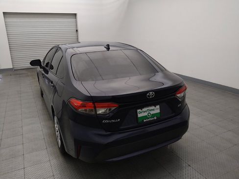 Used 2022 Toyota Corolla LE FWD image 6