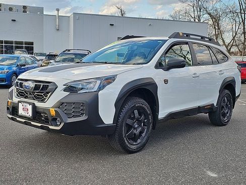 Certified 2025 Subaru Outback Wilderness AWD/4WD image 3