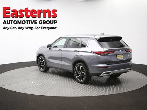 Used 2024 Mitsubishi Outlander SE AWD/4WD image 65