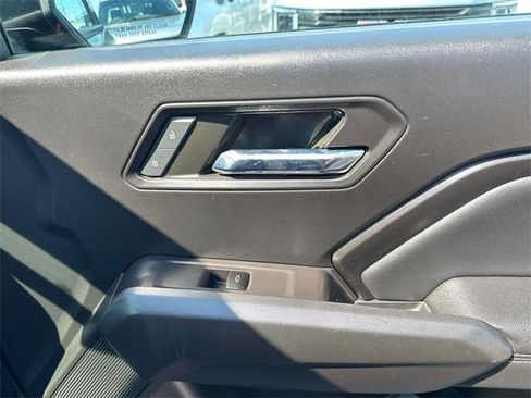 Used 2023 GMC Canyon Elevation w/ Convenience Package image 16