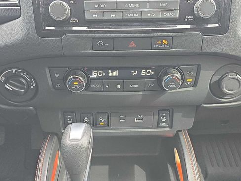 Used 2023 Nissan Frontier PRO-4X w/ Pro Convenience Package image 16
