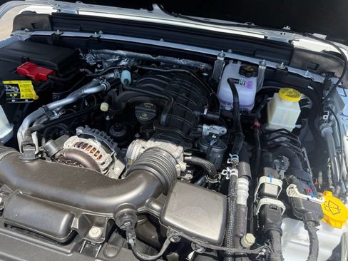 New 2026 Jeep Gladiator Sport AWD/4WD image 57