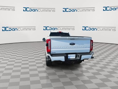 Used 2023 Ford F350 XLT w/ XLT Premium Package AWD/4WD image 7