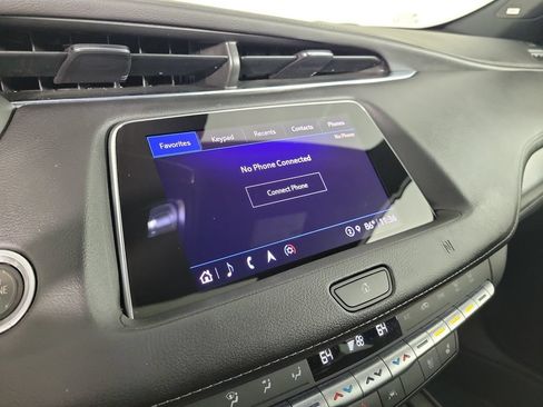 Used 2021 Cadillac XT4 Premium Luxury FWD image 25