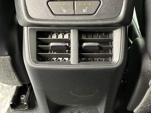 New 2026 Chevrolet Equinox RS image 36