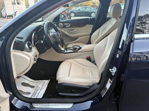 Used 2015 Mercedes-Benz C 300 4MATIC Sedan image 19