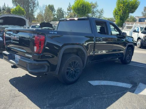 Used 2023 GMC Sierra 1500 Elevation AWD/4WD image 6