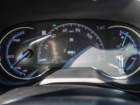 Used 2025 Toyota RAV4 XLE image 24