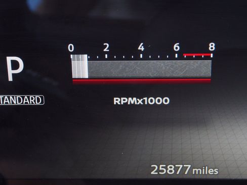 Used 2025 Nissan Kicks SR AWD/4WD image 31