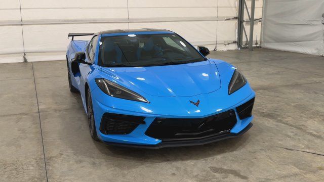 Used 2023 Chevrolet Corvette Stingray Premium Cpe w/ Z51 Performance Package RWD image 7