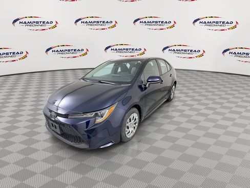 Used 2020 Toyota Corolla LE image 4