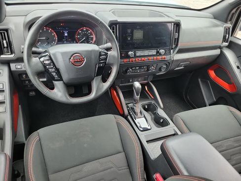Used 2025 Nissan Frontier PRO-4X w/ Interior Protection Package AWD/4WD image 9