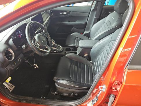 Used 2023 Kia Forte GT-Line w/ GT-Line Premium Package FWD image 12