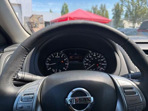 Used 2016 Nissan Altima 2.5 SL FWD image 13