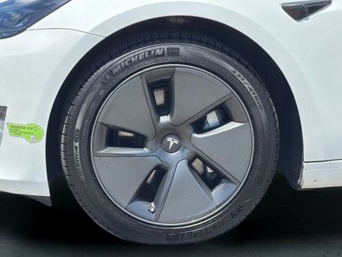 Used 2023 Tesla Model 3 Standard Range RWD image 32