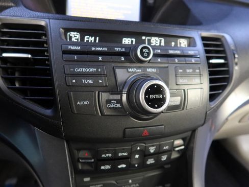 Used 2014 Acura TSX Sedan image 24