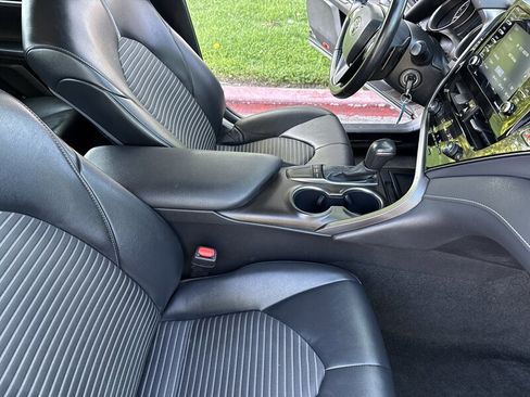 Used 2023 Toyota Camry SE FWD image 27
