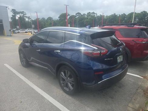 Used 2020 Nissan Murano Platinum FWD image 3