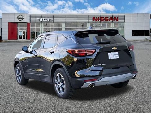 Used 2025 Chevrolet Blazer LT AWD/4WD image 6