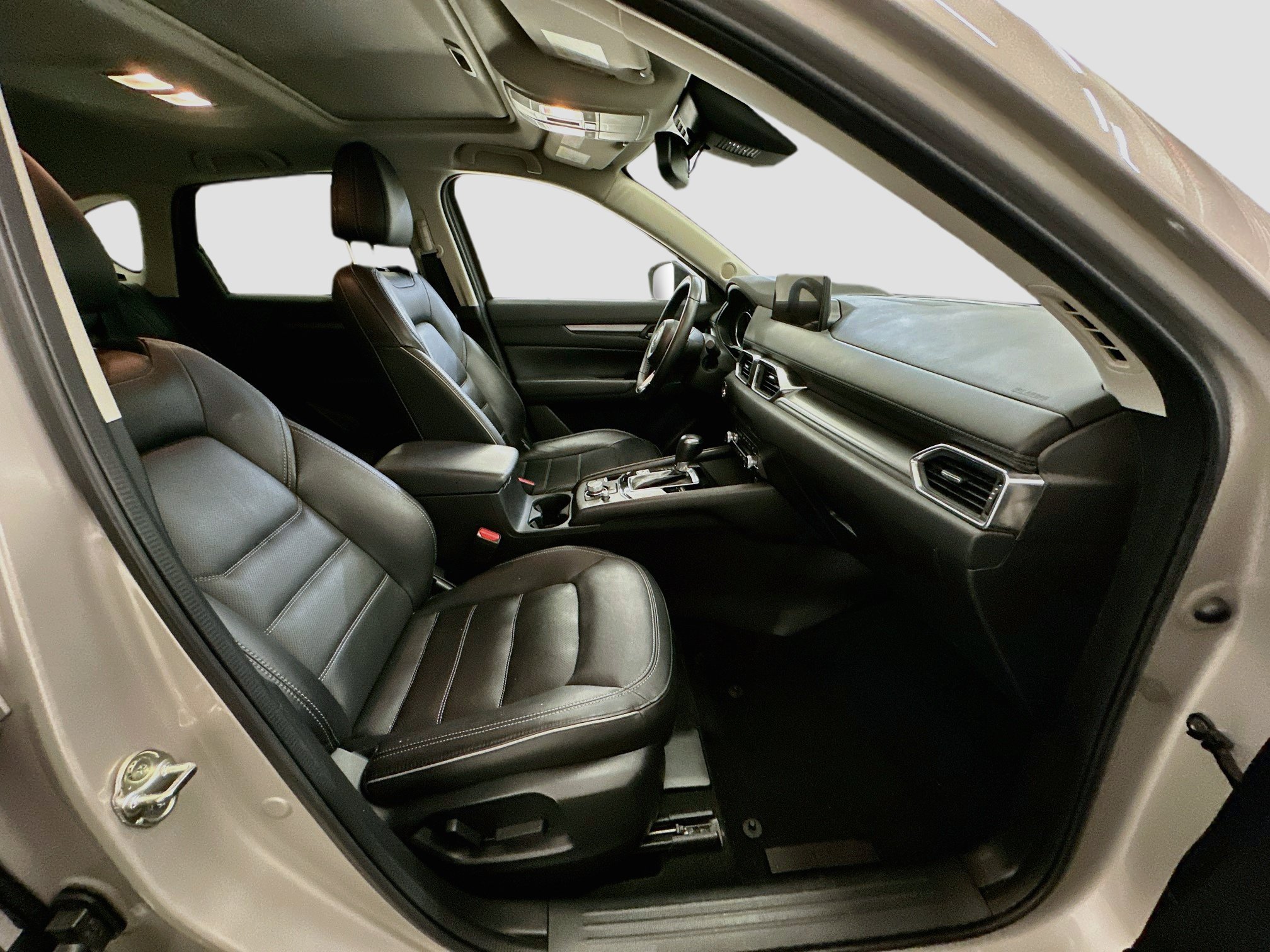 Used 2025 MAZDA CX-5 AWD 2.5 S w/ Preferred Package image 34