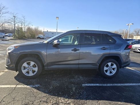 Certified 2021 Toyota RAV4 XLE image 4