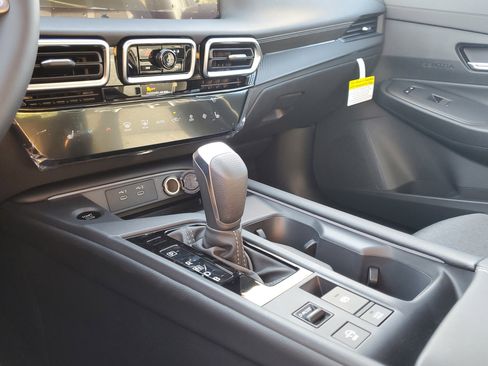 New 2026 Nissan Sentra SV FWD image 14