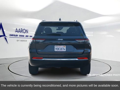 Used 2022 Jeep Grand Cherokee Limited 4xe image 3