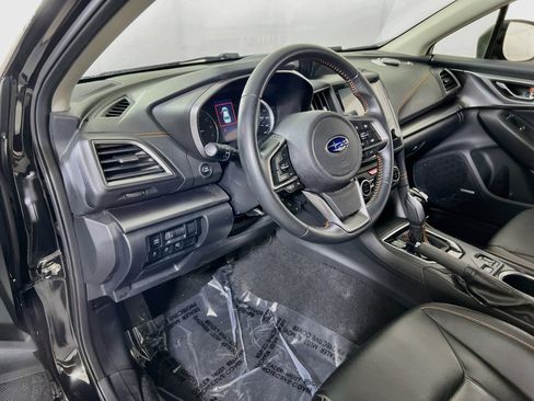 Used 2023 Subaru Crosstrek 2.5i Limited AWD/4WD image 9