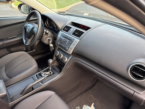 Used 2011 MAZDA MAZDA6 i Sport FWD image 34