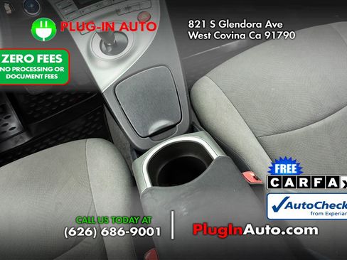 Used 2012 Toyota Prius Three w/ Solar Roof Pkg FWD image 14