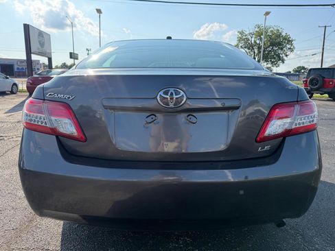 Used 2011 Toyota Camry LE w/ LE Extra-Value Pkg FWD image 6
