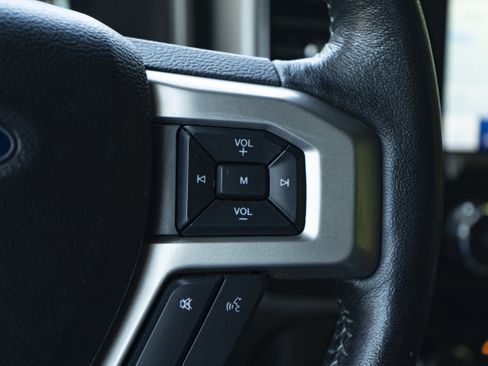 Used 2020 Ford F150 Lariat AWD/4WD image 20