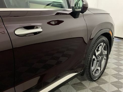 Used 2024 Hyundai Palisade Limited AWD/4WD image 9