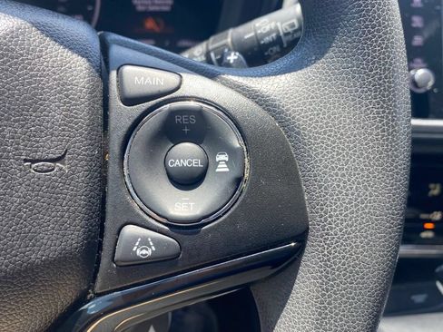 Used 2019 Honda HR-V EX image 27