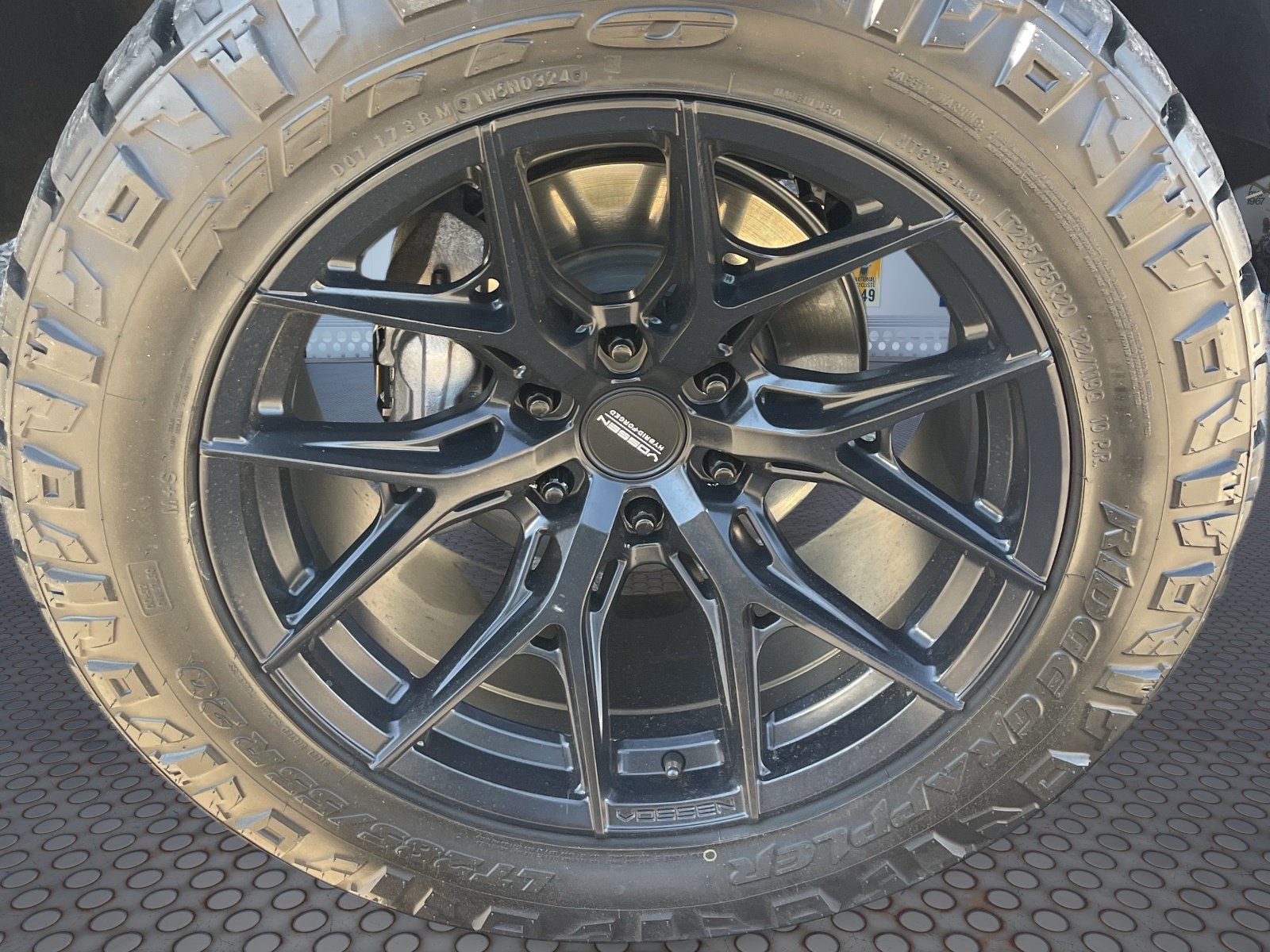 Used 2024 Chevrolet Colorado Trail Boss AWD/4WD image 10