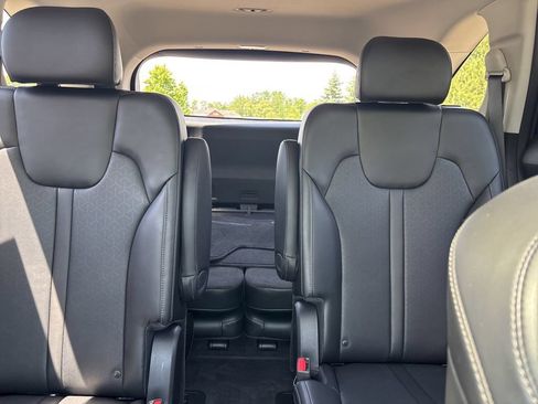 Used 2023 Kia Sorento SX AWD/4WD image 33