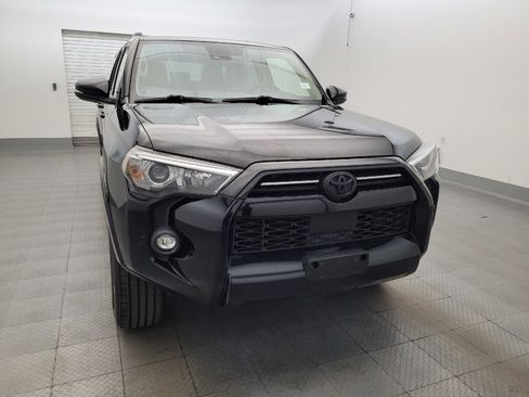 Used 2021 Toyota 4Runner SR5 Premium w/ Moonroof Package RWD image 14