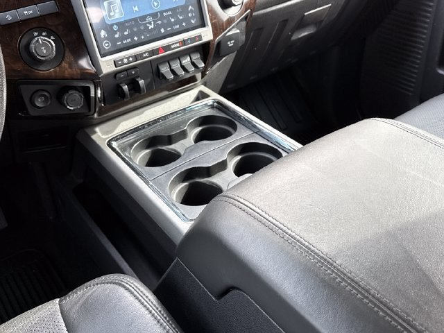 Used 2016 Ford F350 Platinum w/ Platinum Package AWD/4WD image 12