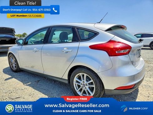 Used 2015 Ford Focus SE FWD image 3