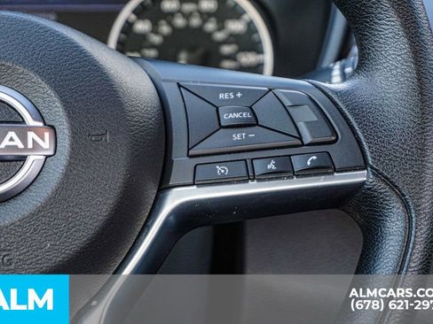 Used 2025 Nissan Altima 2.5 SV image 30